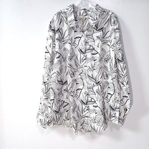 Tucker NYC button front shirt white palms in lightweight linen Plus Size 3X